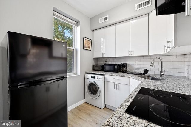 621 S 18TH ST, Philadelphia, PA 19146