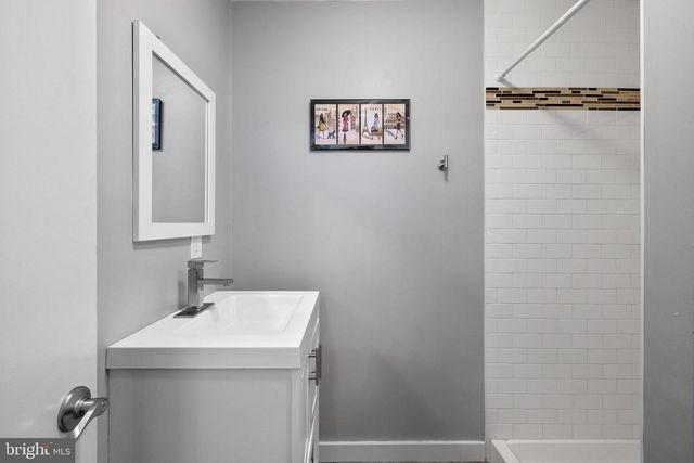 621 S 18TH ST, Philadelphia, PA 19146