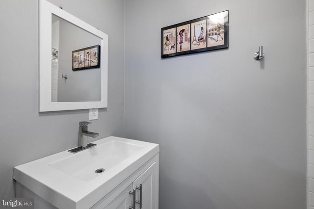 621 S 18TH ST, Philadelphia, PA 19146