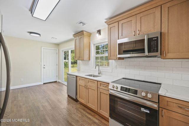 143 W 4th Street, Howell, NJ 07731