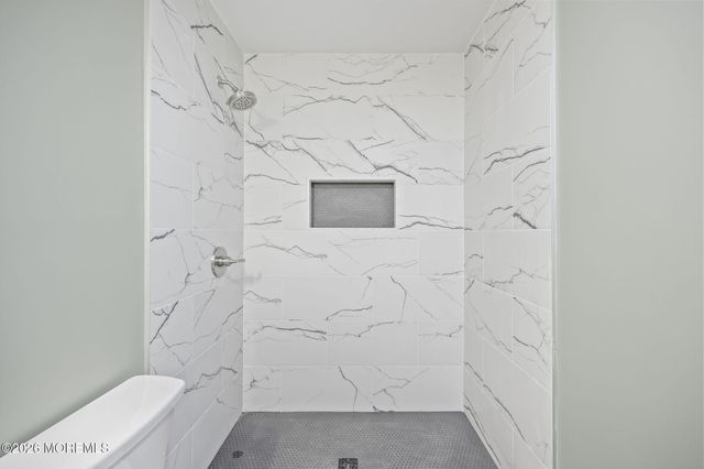 143 W 4th Street, Howell, NJ 07731