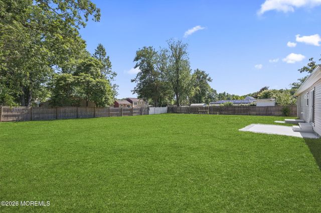 143 W 4th Street, Howell, NJ 07731