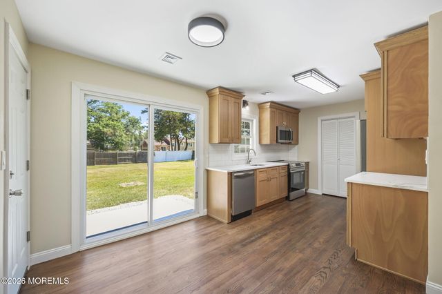 143 W 4th Street, Howell, NJ 07731