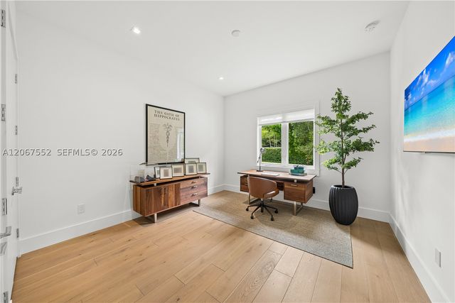 7101 SW 60th St, Miami, FL 33143
