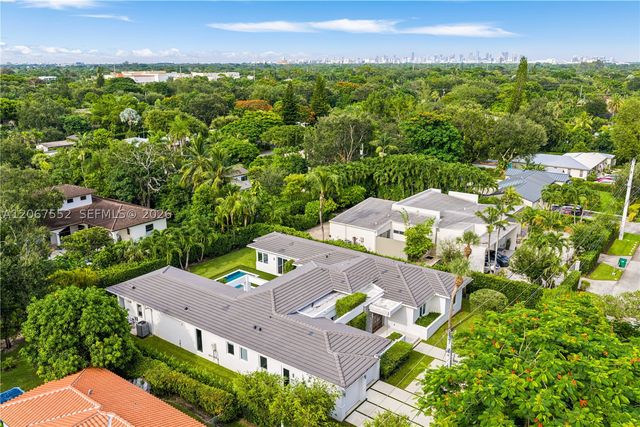 7101 SW 60th St, Miami, FL 33143