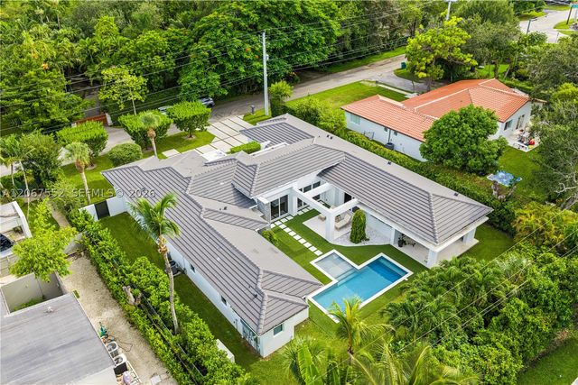 7101 SW 60th St, Miami, FL 33143
