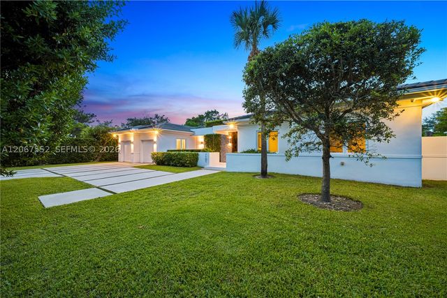 7101 SW 60th St, Miami, FL 33143