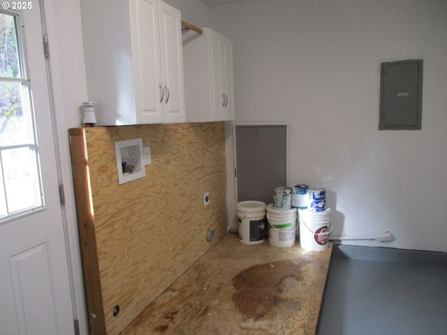 1153 2ND Ave, Vernonia, OR 97064