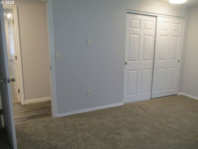 1153 2ND Ave, Vernonia, OR 97064