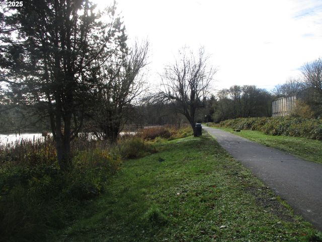 1153 2ND Ave, Vernonia, OR 97064