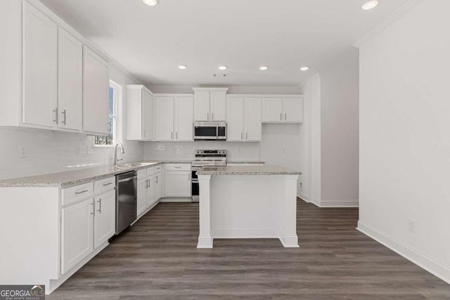 7248 Millbrae Walk, Flowery Branch, GA 30542