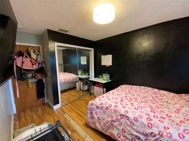 8160 SW 6th St, North Lauderdale, FL 33068