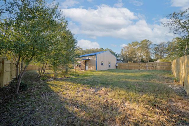 413 Sunset Ave., Gladewater, TX 75647