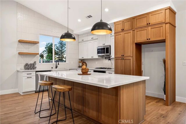 814 Camellia Drive, Paradise, CA 95969