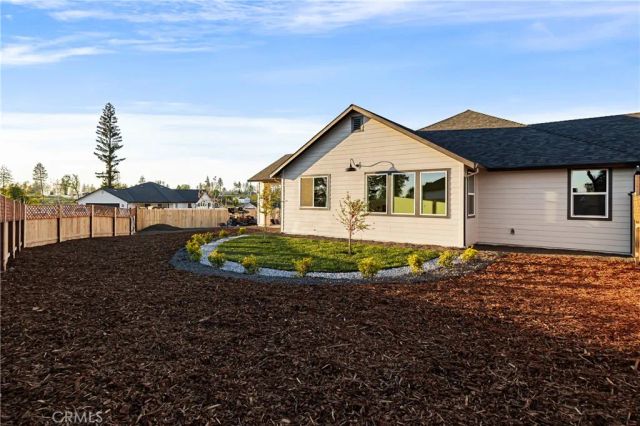 814 Camellia Drive, Paradise, CA 95969