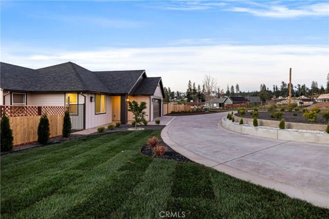 814 Camellia Drive, Paradise, CA 95969