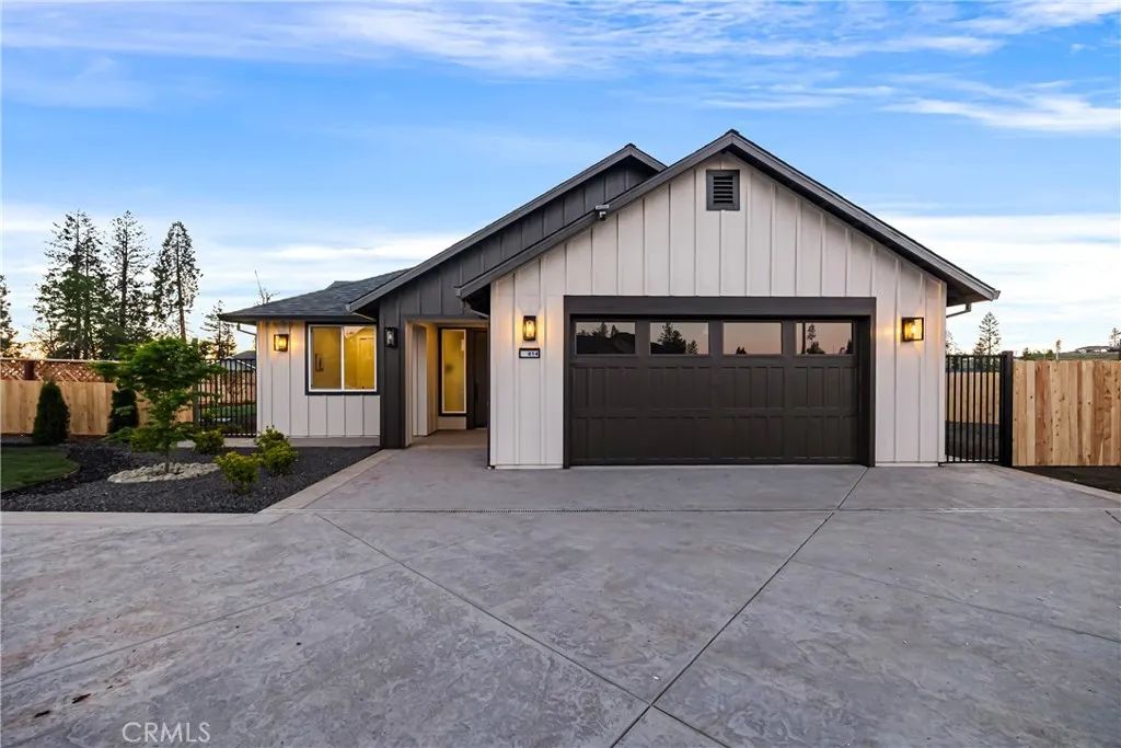 814 Camellia Drive, Paradise, CA 95969