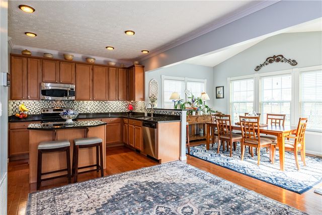 1563 N Wood Creek Drive, Clearcreek Twp, OH 45458