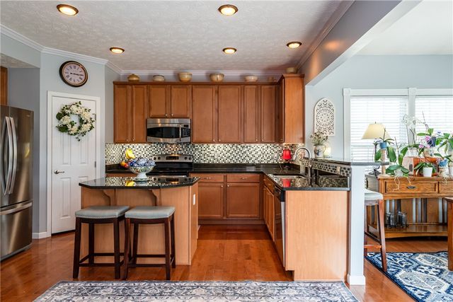 1563 N Wood Creek Drive, Clearcreek Twp, OH 45458