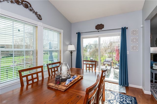 1563 N Wood Creek Drive, Clearcreek Twp, OH 45458