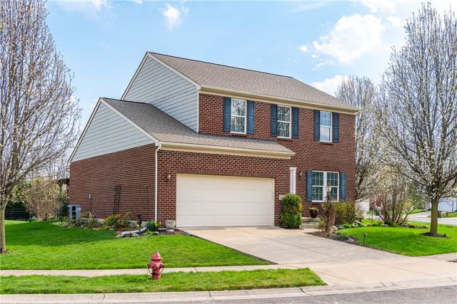 1563 N Wood Creek Drive, Clearcreek Twp, OH 45458