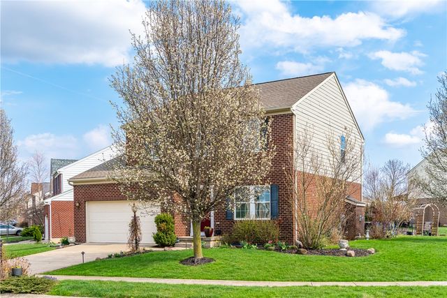 1563 N Wood Creek Drive, Clearcreek Twp, OH 45458