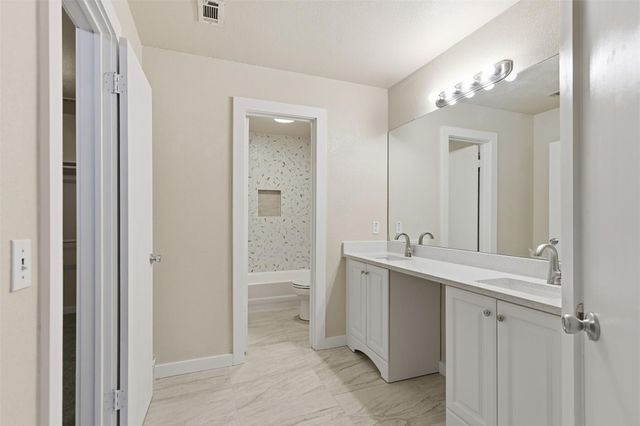 20805 Trotters LN, Pflugerville, TX 78660