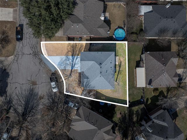 20805 Trotters LN, Pflugerville, TX 78660