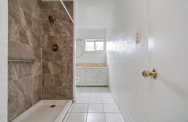 3326 Proswimmer Street, Houston, TX 77088
