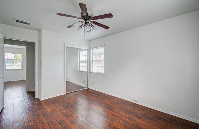 3326 Proswimmer Street, Houston, TX 77088
