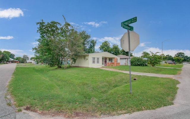3326 Proswimmer Street, Houston, TX 77088