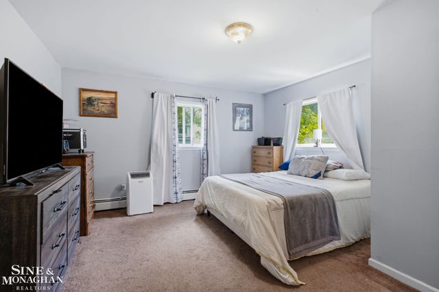732 N 9th St Street, St Clair, MI 48079