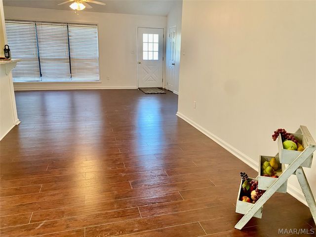 212 James Street, Wetumpka, AL 36092