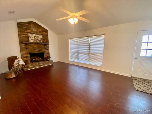 212 James Street, Wetumpka, AL 36092