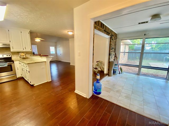 212 James Street, Wetumpka, AL 36092