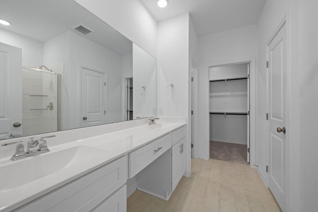 475 Turtle Creek Drive, Dayton, TX 77535