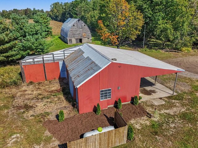 75512 County Road 665, Decatur Twp, MI 49065