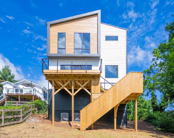 3818 Longview Avenue, Chattanooga, TN 37409