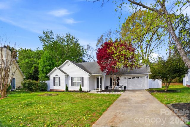 6406 Currywood Place, Charlotte, NC 28227