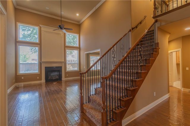 202 Olinka Pass Street, Bentonville, AR 72712