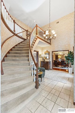 3913 Hawk Woods Circle, Omaha, NE 68112