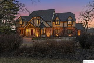 3913 Hawk Woods Circle, Omaha, NE 68112