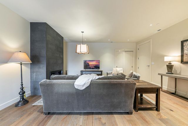 12313 Soaring Way Ste 3C, Truckee, CA 96161