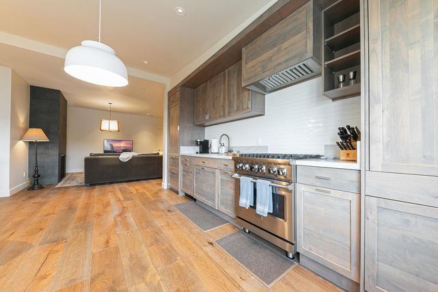 12313 Soaring Way Ste 3C, Truckee, CA 96161