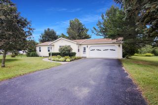 307 Lamoreaux Drive, Elk Rapids Twp, MI 49629