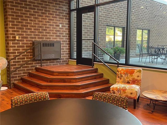 121 14th Street NE 204, Rochester, MN 55906