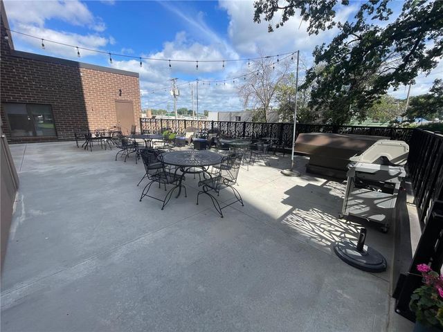 121 14th Street NE 204, Rochester, MN 55906