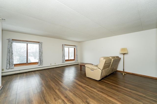 121 14th Street NE 204, Rochester, MN 55906