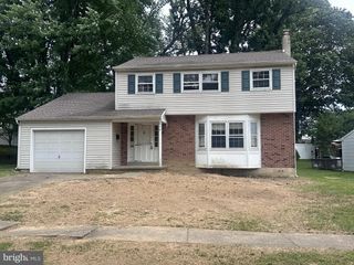 839 MARVEL AVE, Claymont, DE 19703