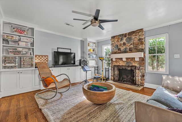 2410 Cornwallis AVE SE, Roanoke, VA 24014